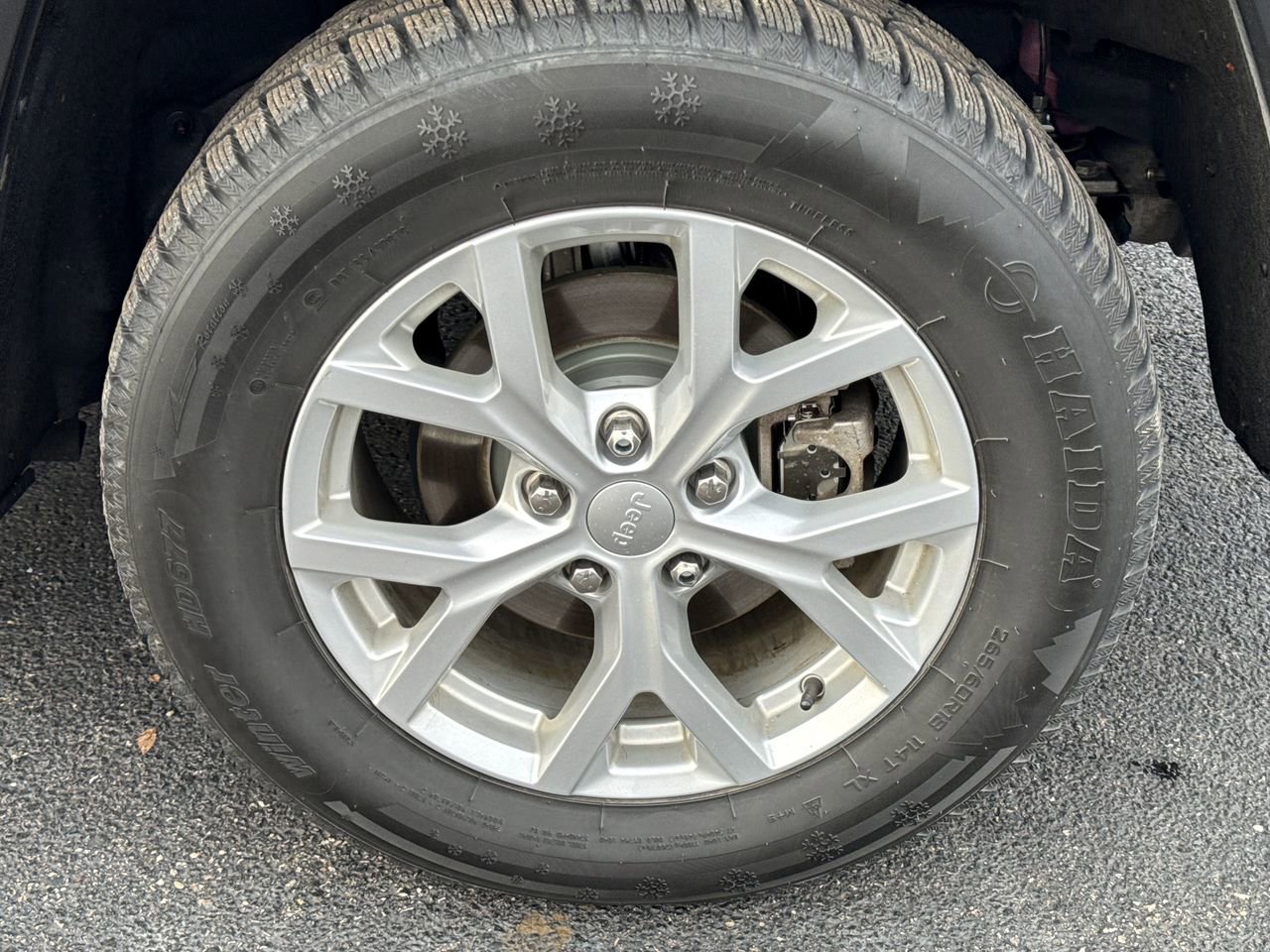 Used 2023 Jeep Grand Cherokee Limited image 11