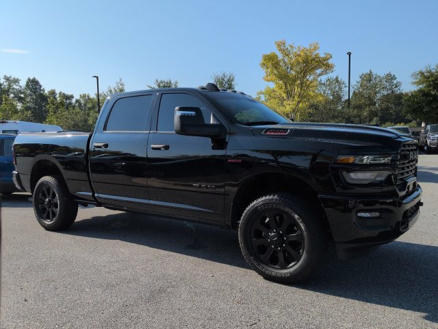 Certified 2025 RAM 3500 Big Horn AWD/4WD image 2