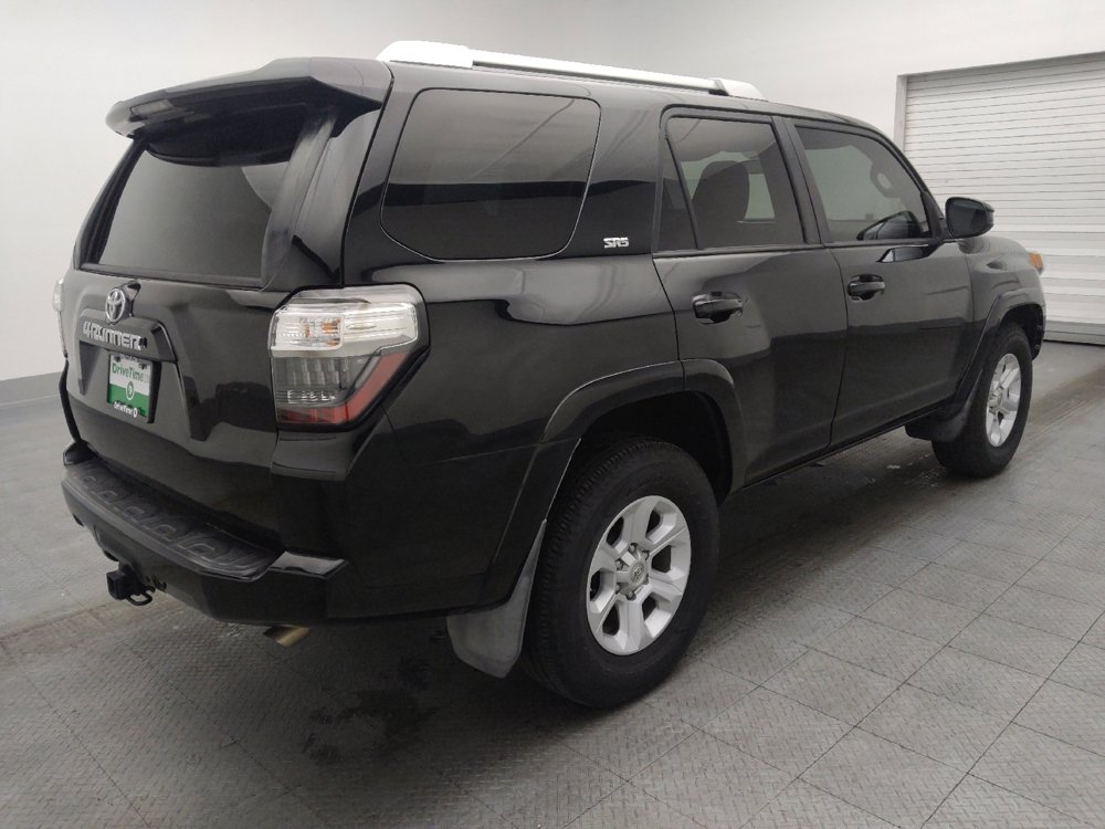 Used 2017 Toyota 4Runner SR5 RWD image 9