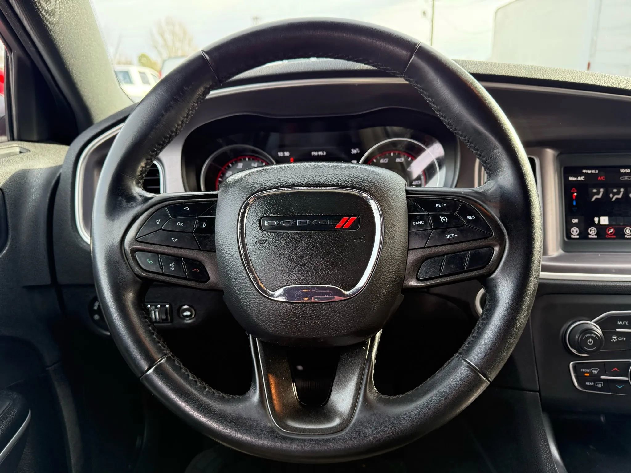 Used 2022 Dodge Charger SXT image 18