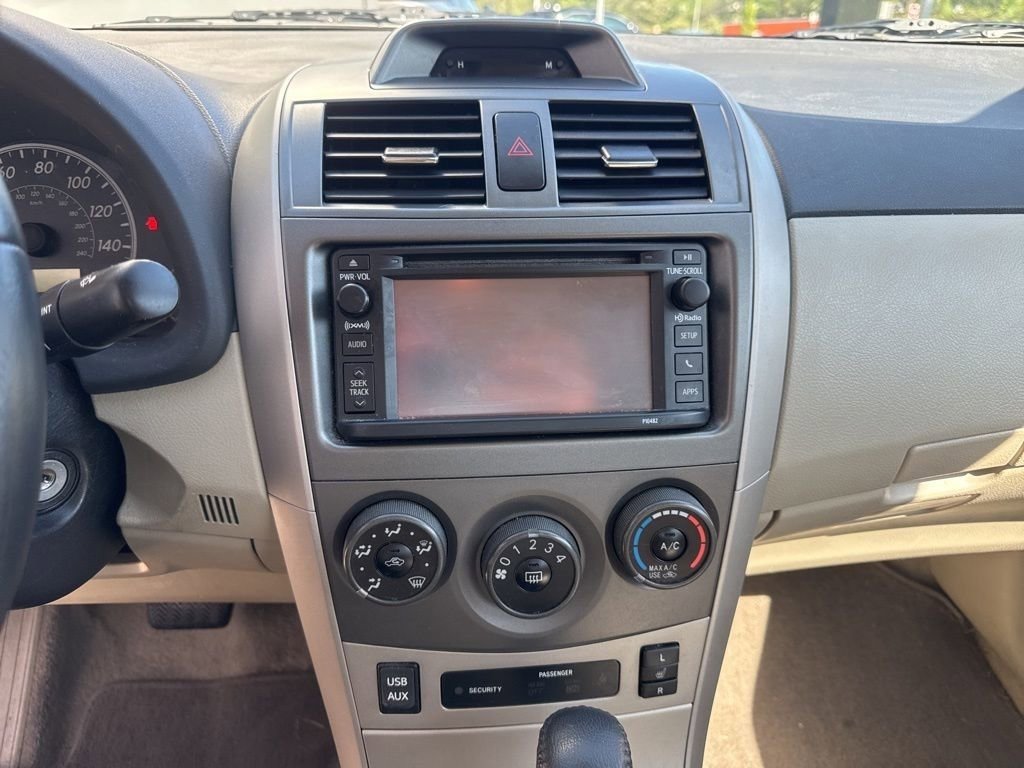 Used 2013 Toyota Corolla LE Special Edition FWD image 16