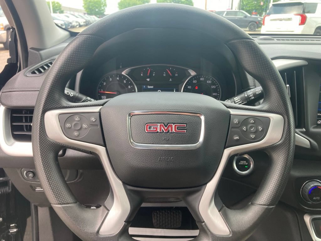 Used 2024 GMC Terrain SLE w/ Driver Convenience Package AWD/4WD image 28