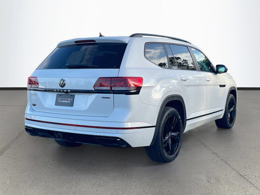 Used 2023 Volkswagen Atlas SEL R-Line AWD/4WD image 7
