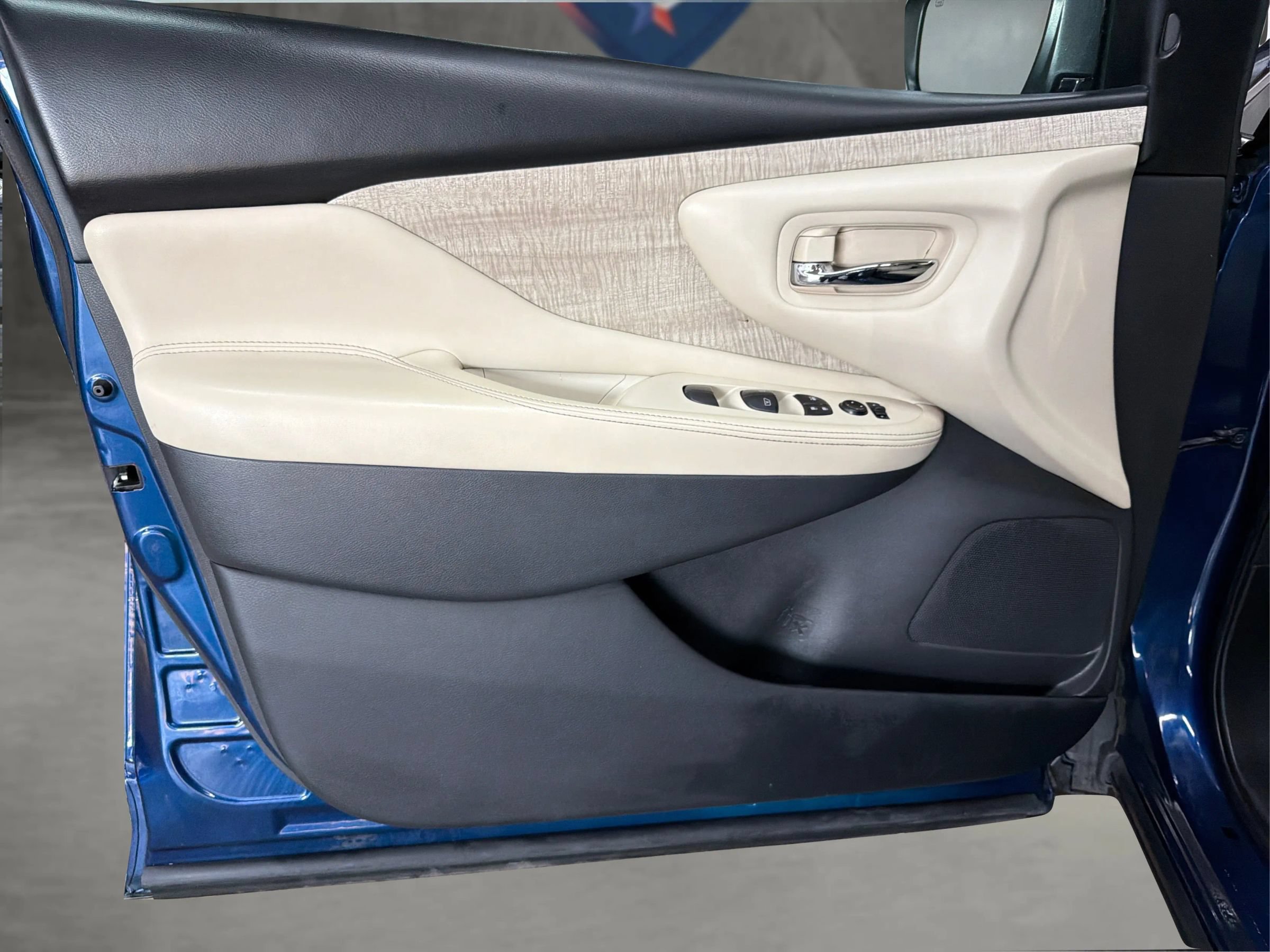 Used 2021 Nissan Murano SV w/ SV Special Edition Package FWD image 34
