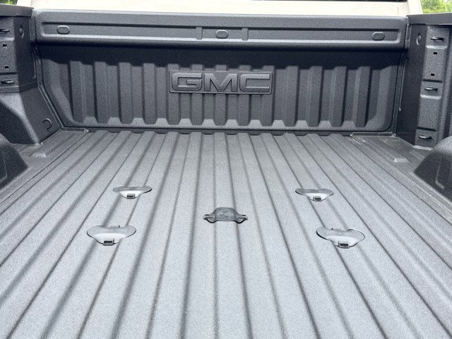 New 2026 GMC Sierra 2500 AT4 AWD/4WD image 6