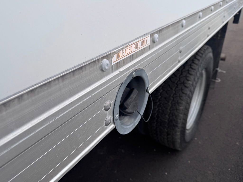 Used 2016 Chevrolet Express 3500 image 17