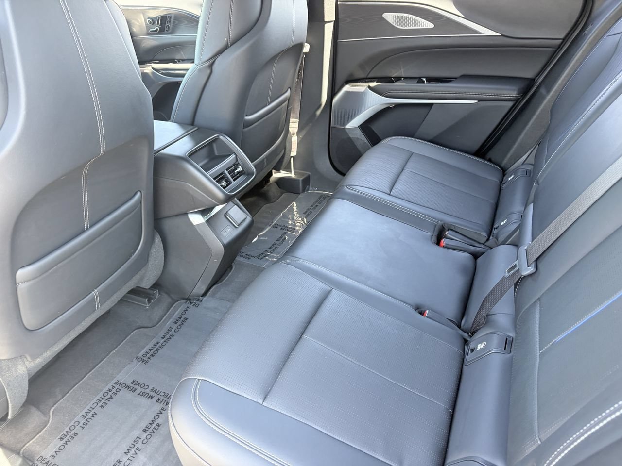 Certified 2024 Cadillac Lyriq Sport AWD/4WD image 16