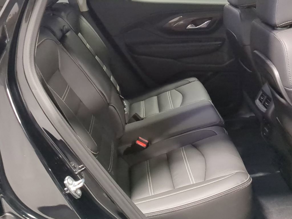 Used 2024 GMC Terrain Denali w/ Denali Premium Package AWD/4WD image 20