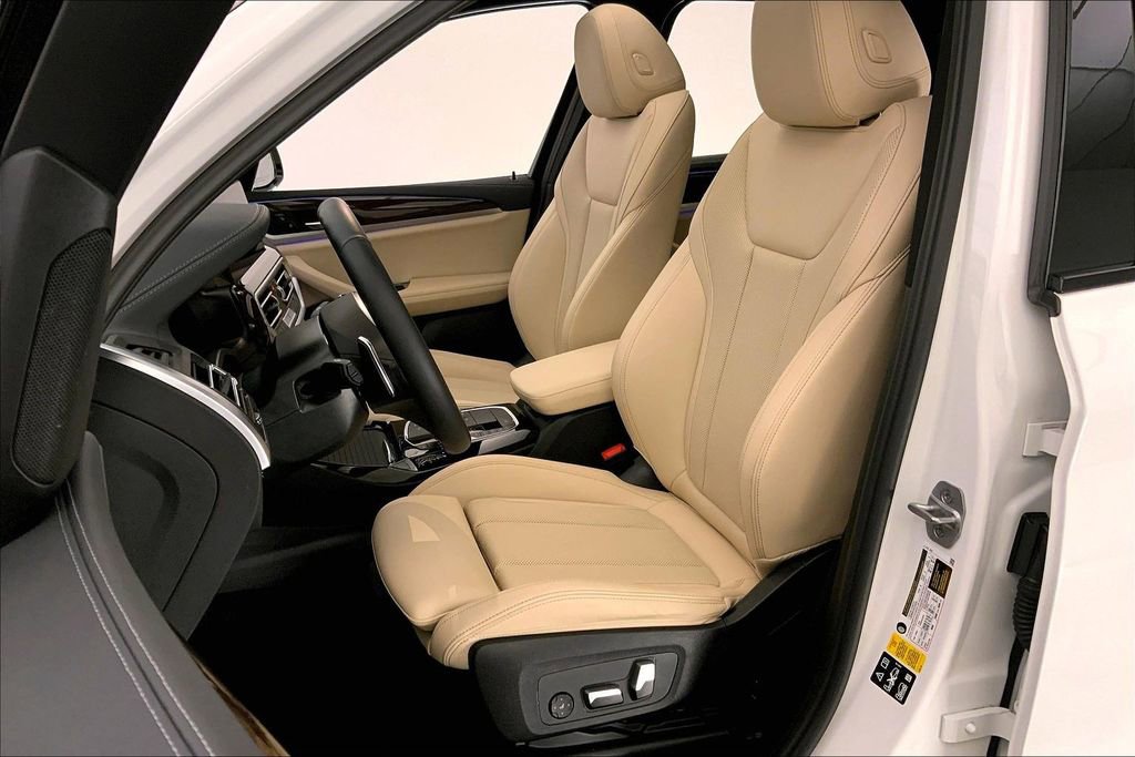 Certified 2023 BMW X3 M40i image 13