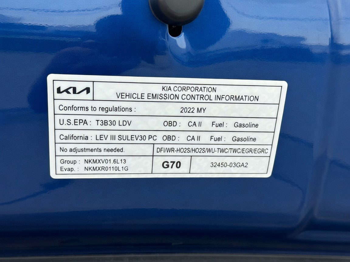 Used 2022 Kia Niro EX Premium FWD image 21