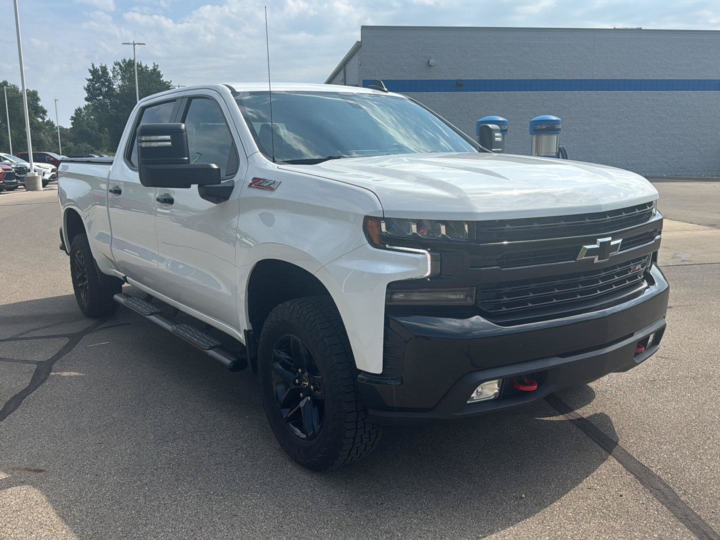 Used 2021 Chevrolet Silverado 1500 LT Trail Boss w/ Convenience Package II AWD/4WD image 7