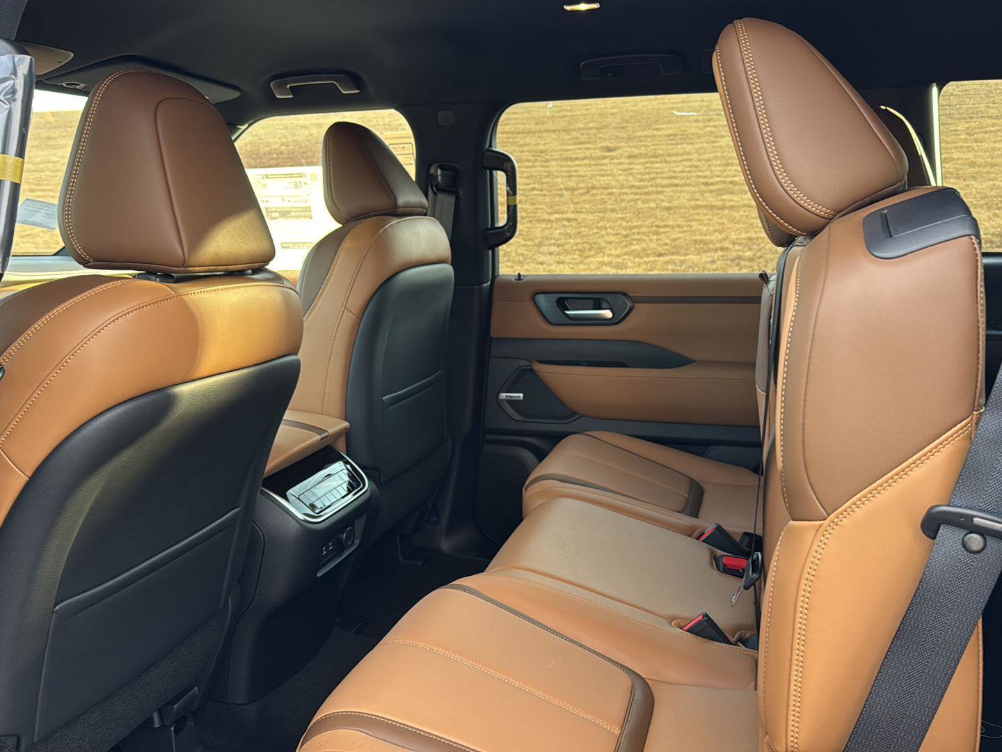 New 2026 Nissan Armada SL image 9