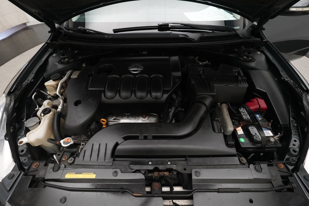 Used 2010 Nissan Altima 2.5 SL w/ SL Pkg FWD image 3