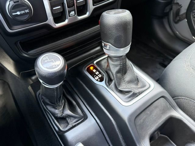 Used 2021 Jeep Wrangler Unlimited Sport AWD/4WD image 7