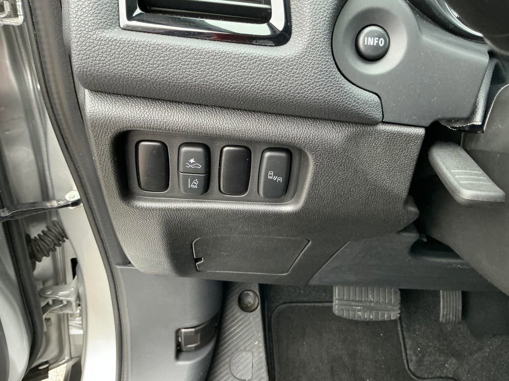 Used 2024 Mitsubishi Outlander Sport SE image 18