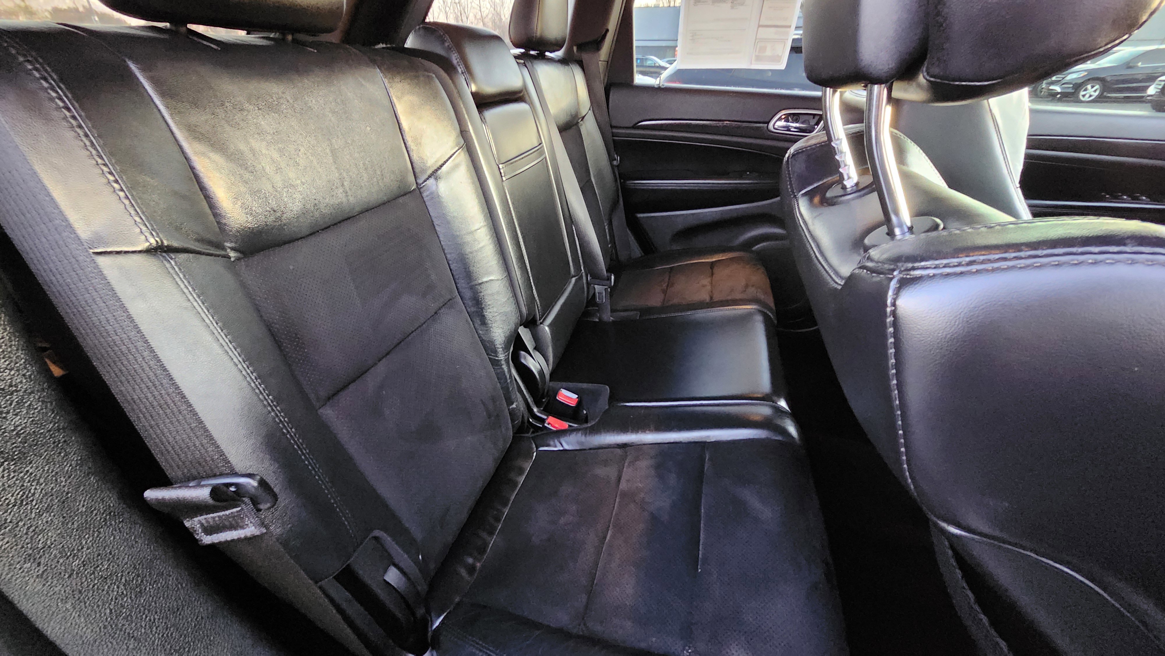 Used 2018 Jeep Grand Cherokee Altitude image 21