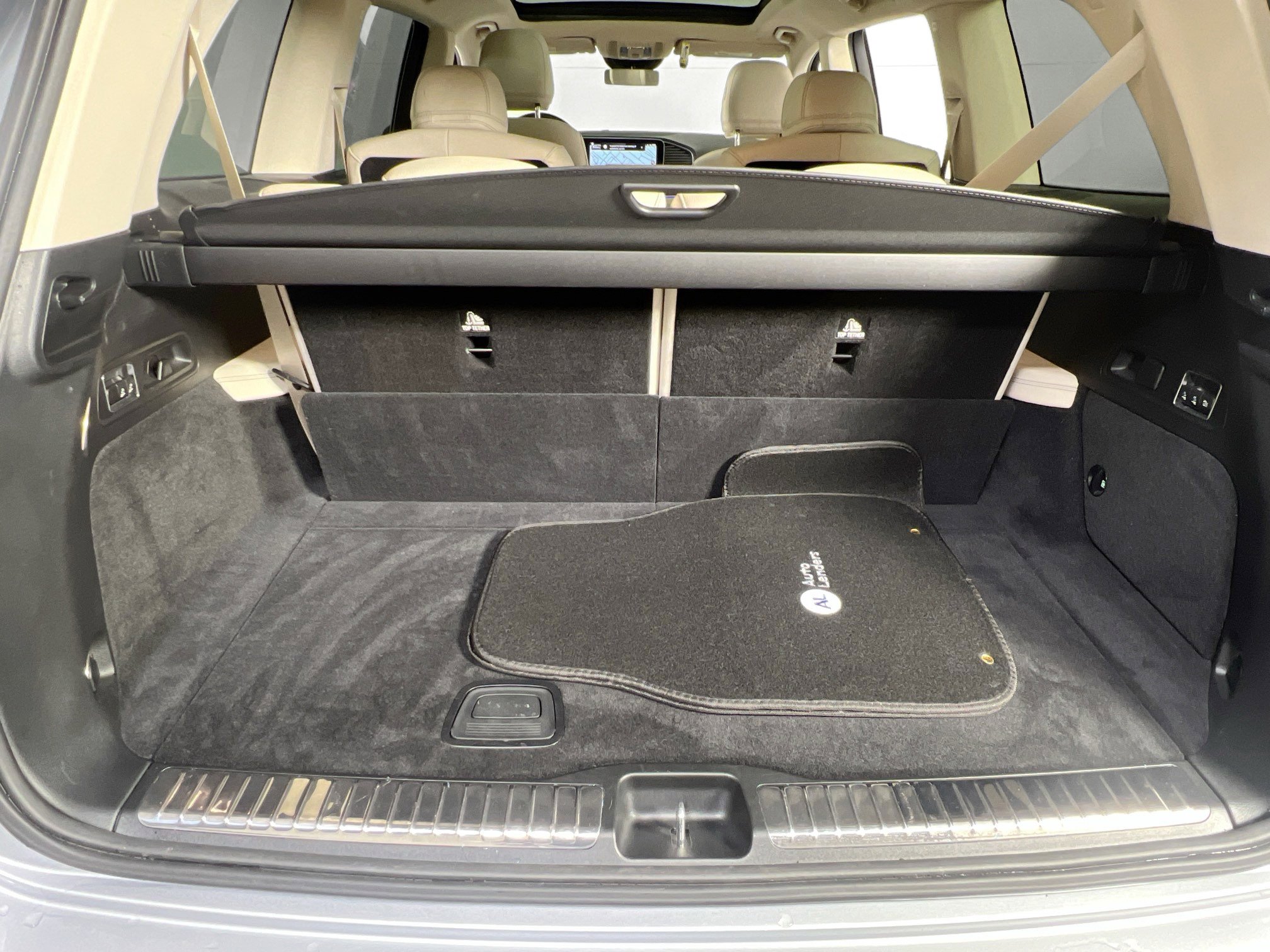 Used 2024 Mercedes-Benz GLS 450 4MATIC image 26