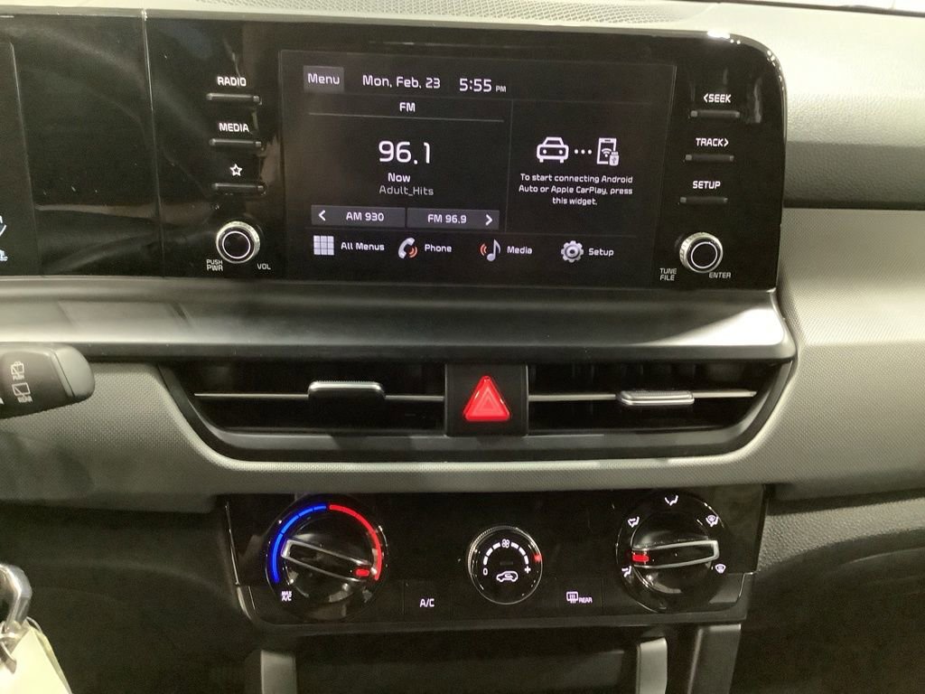 Certified 2024 Kia Seltos LX image 17