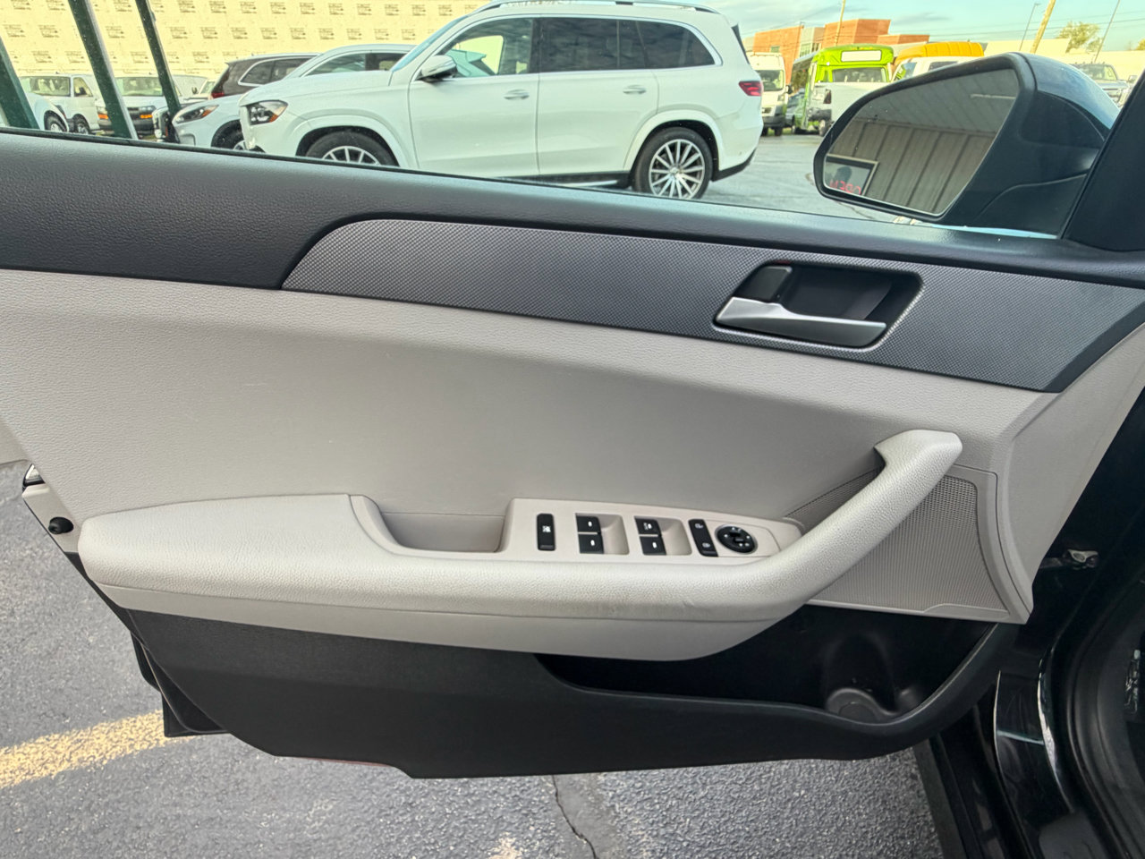 Used 2019 Hyundai Sonata SE image 17