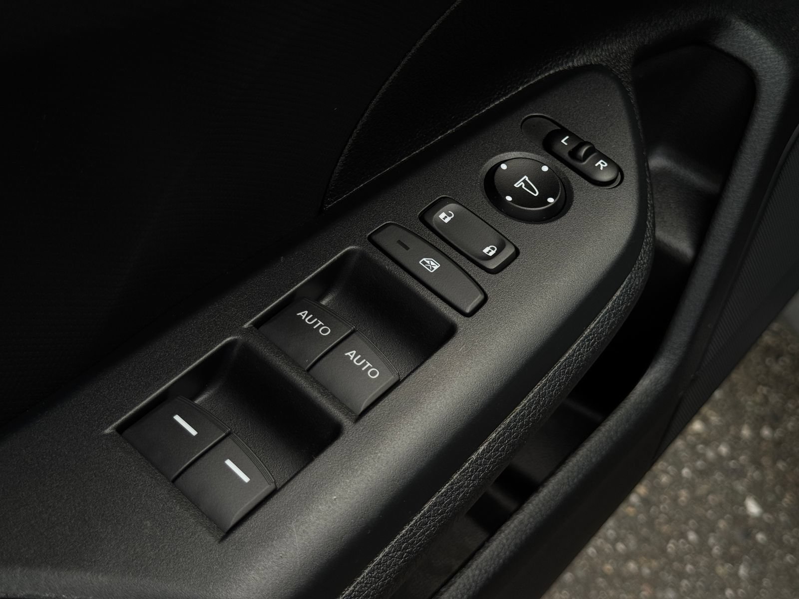 Used 2018 Honda Civic LX image 14