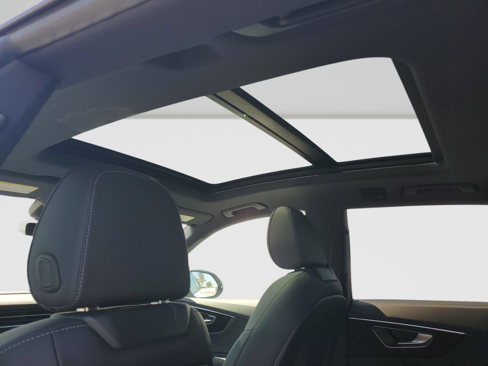 New 2026 Audi Q8 Premium Plus AWD/4WD image 15