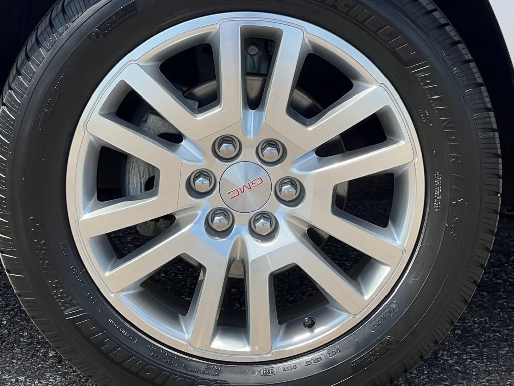 Used 2016 GMC Acadia SLT w/ Premium Edition FWD image 7