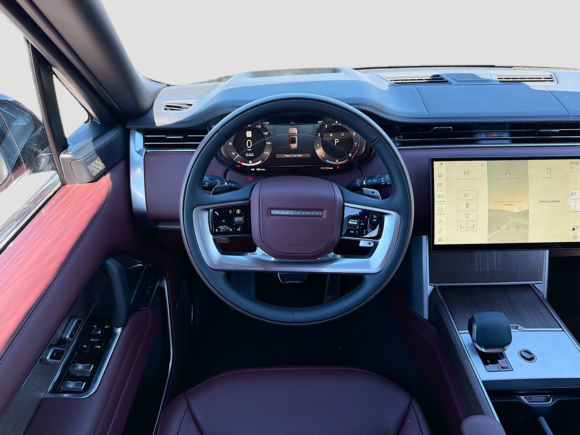 New 2026 Land Rover Range Rover Long Wheelbase Autobiography image 18