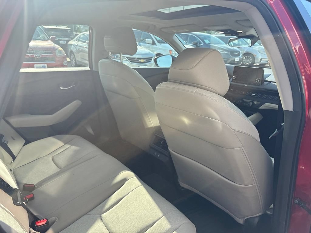 Certified 2025 Honda Accord SE image 29