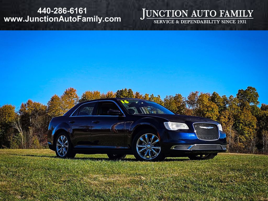 Used 2016 Chrysler 300 Limited 360° Tour