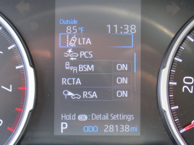 Used 2022 Toyota RAV4 XLE image 2