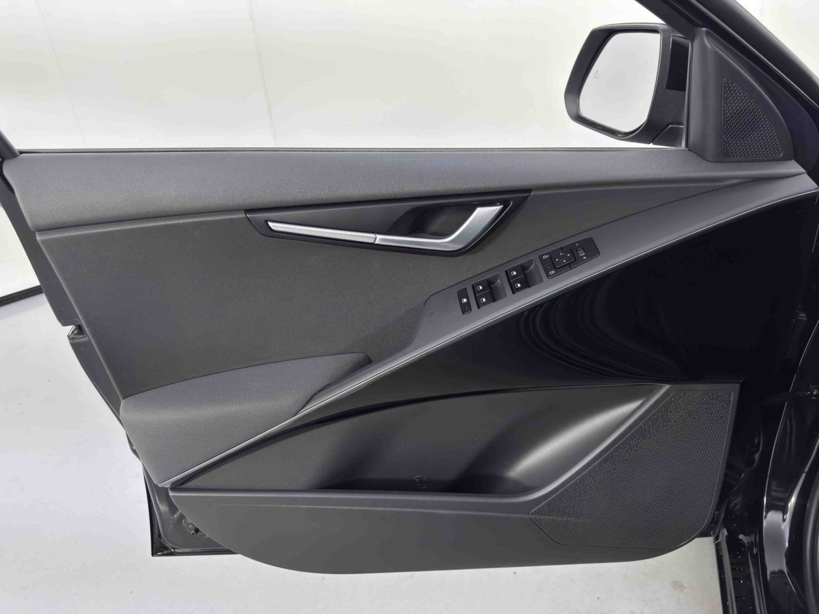 Used 2023 Kia Niro EX FWD image 35