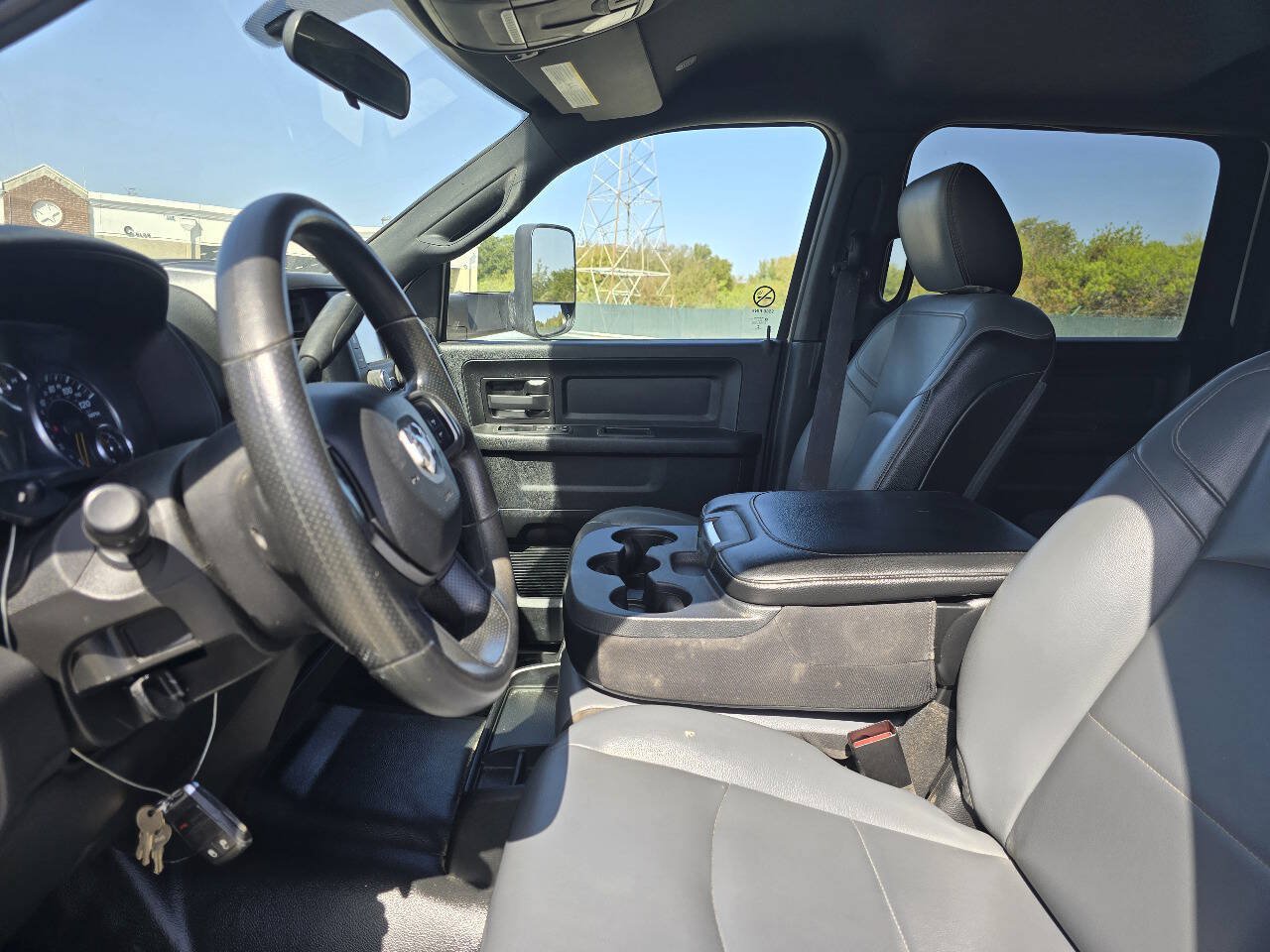 Used 2022 RAM 5500 Tradesman w/ Max Tow Package AWD/4WD image 13