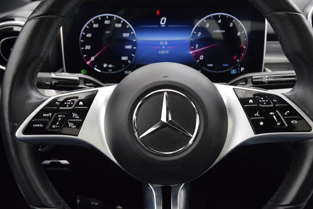 Used 2023 Mercedes-Benz C 300 Sedan image 18