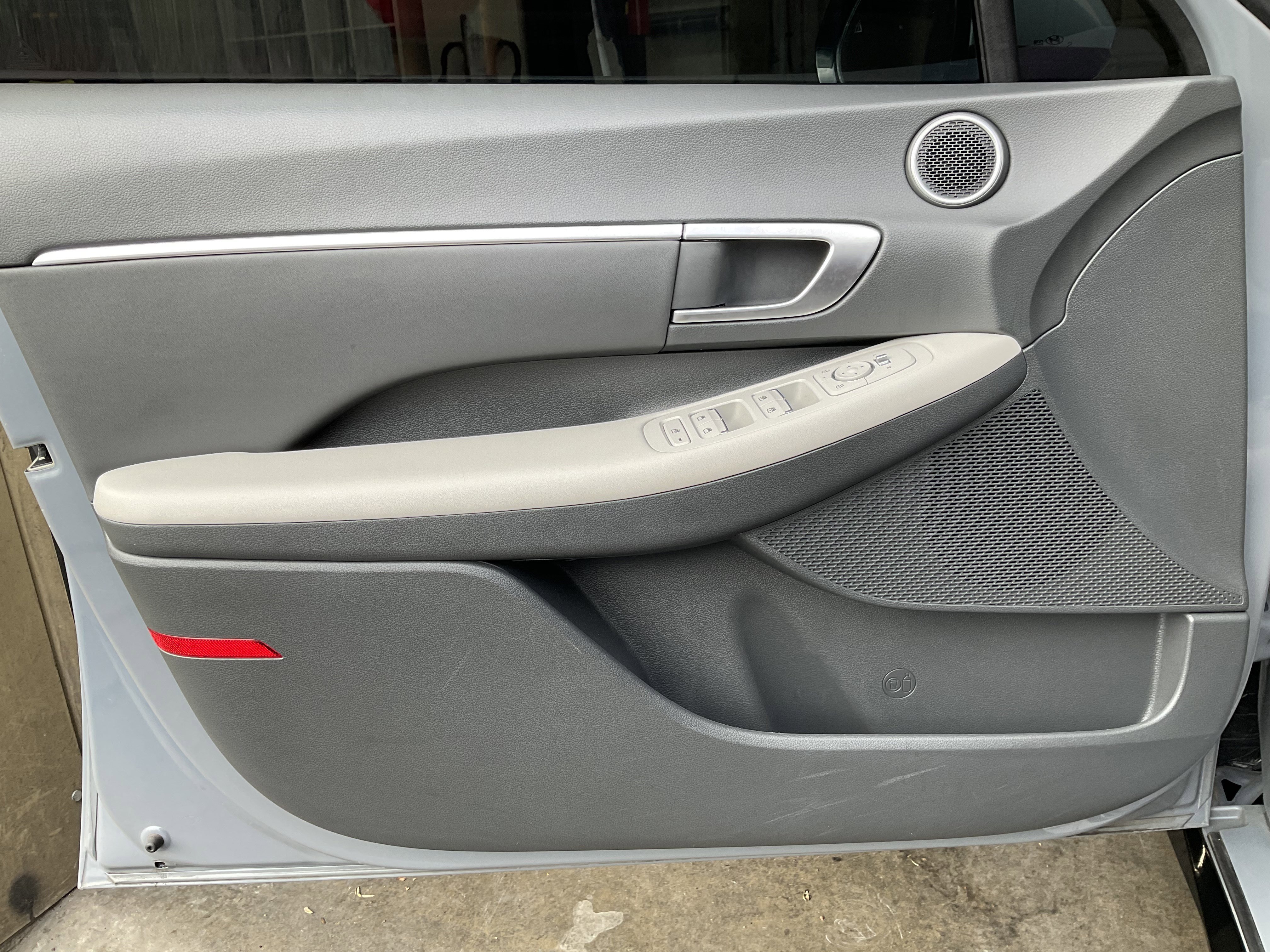 Used 2024 Hyundai Sonata SEL w/ Convenience Package image 28