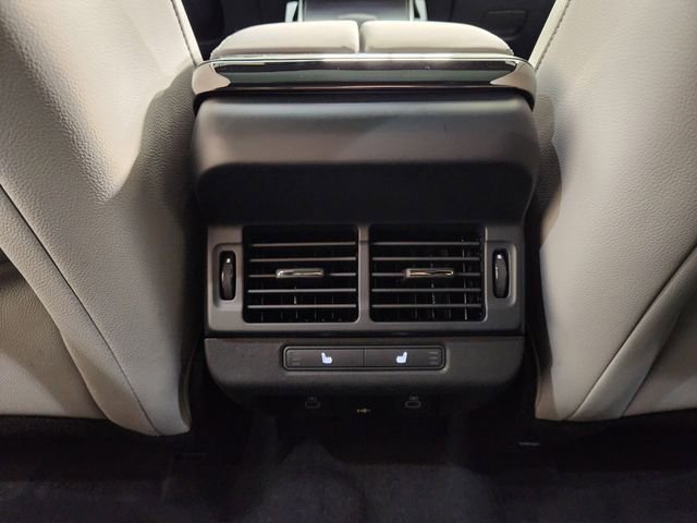 New 2026 Land Rover Range Rover Evoque S AWD/4WD image 30