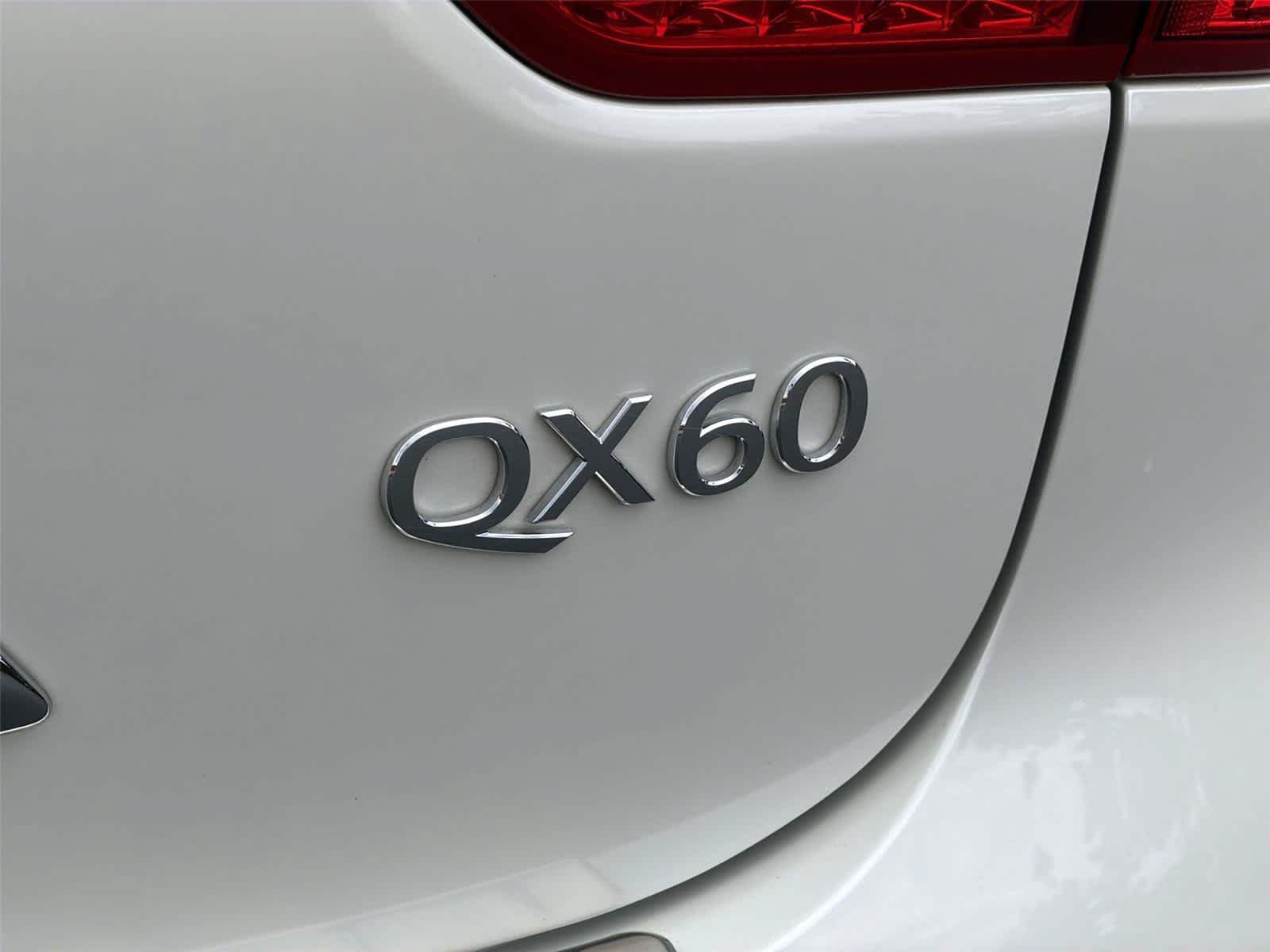 Used 2015 INFINITI QX60 Luxe w/ Premium Package AWD/4WD image 8