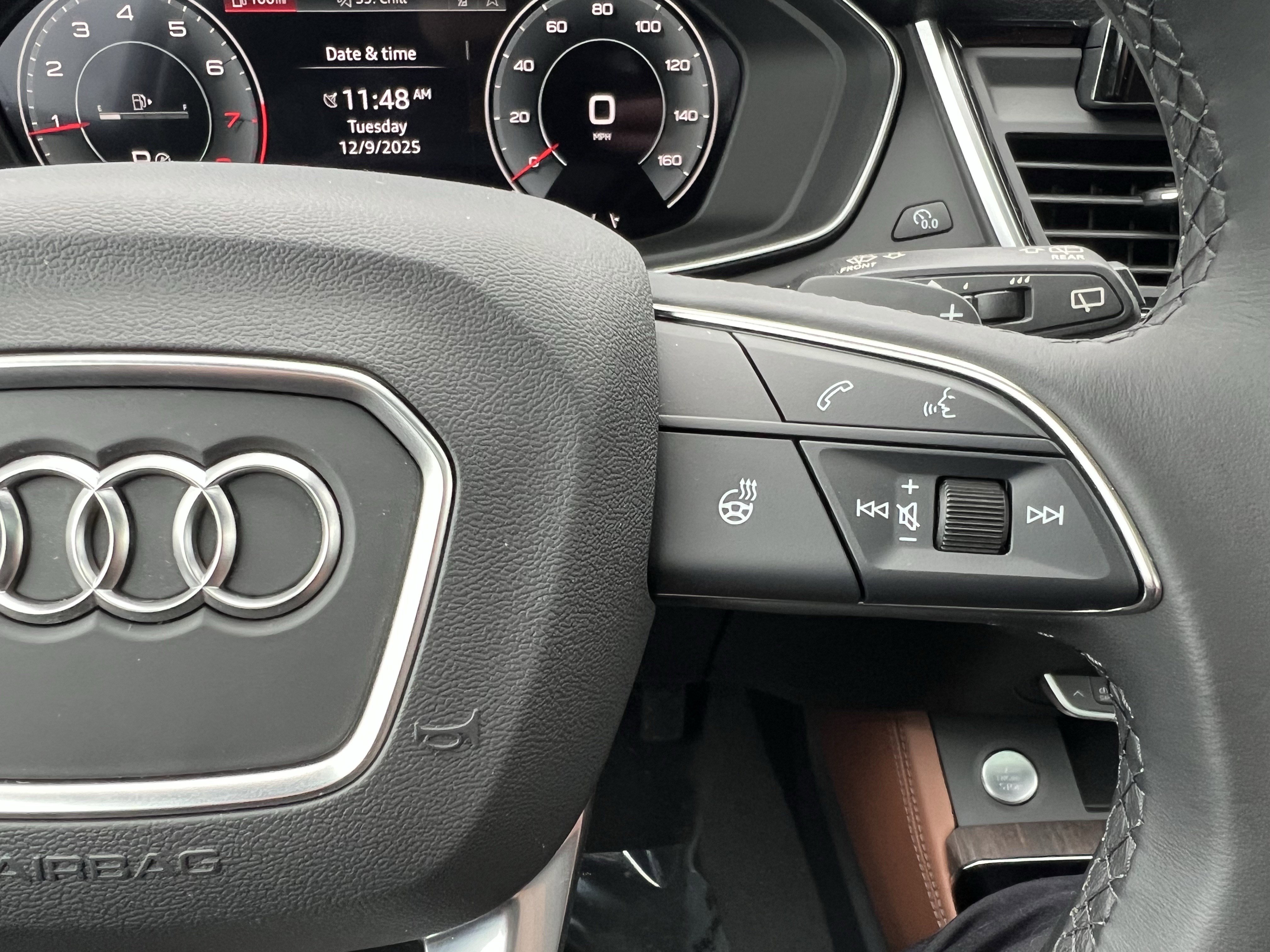 Certified 2025 Audi Q5 2.0T Premium Plus w/ Premium Plus Package image 20