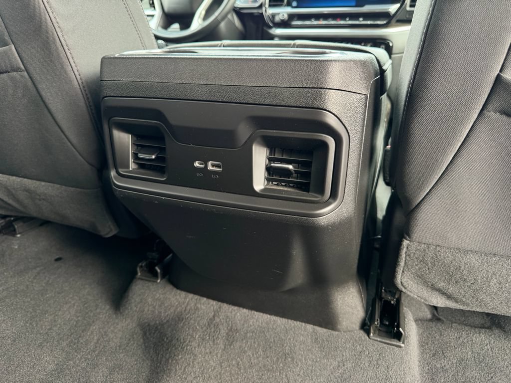 Used 2023 Chevrolet Silverado 1500 RST AWD/4WD image 15