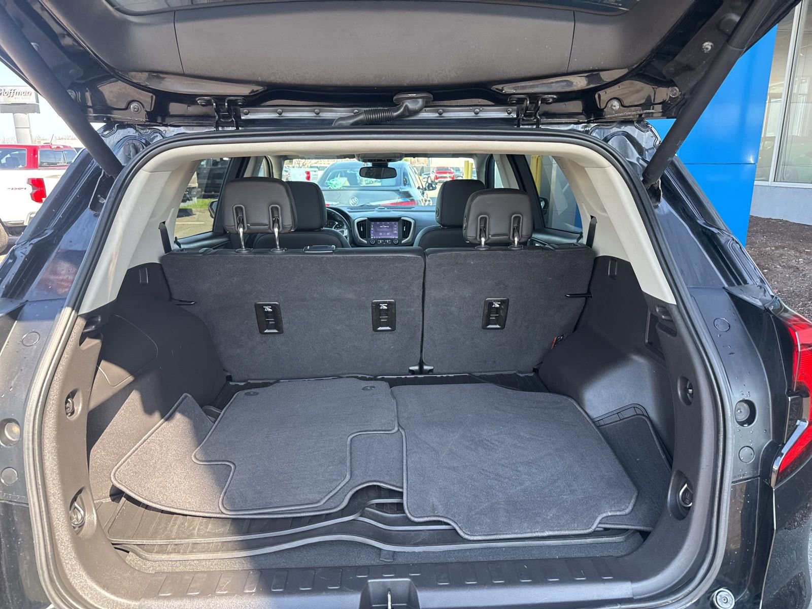 Used 2018 GMC Terrain Denali w/ Comfort Package image 34