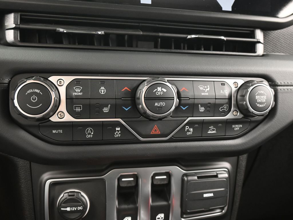 New 2026 Jeep Wrangler Rubicon image 20