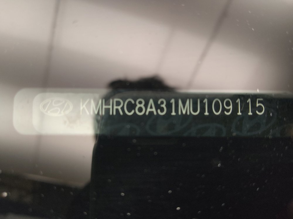Used 2021 Hyundai Venue FWD image 33