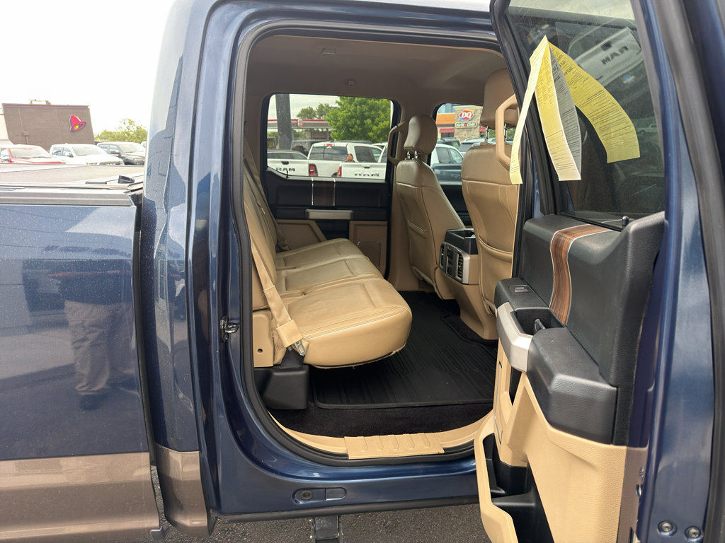 Used 2015 Ford F150 Lariat w/ Equipment Group 502A Luxury AWD/4WD image 12
