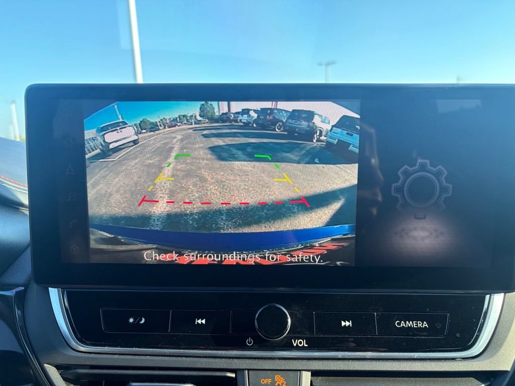 Used 2024 Nissan Altima 2.5 SR w/ SR Premium Package FWD image 29