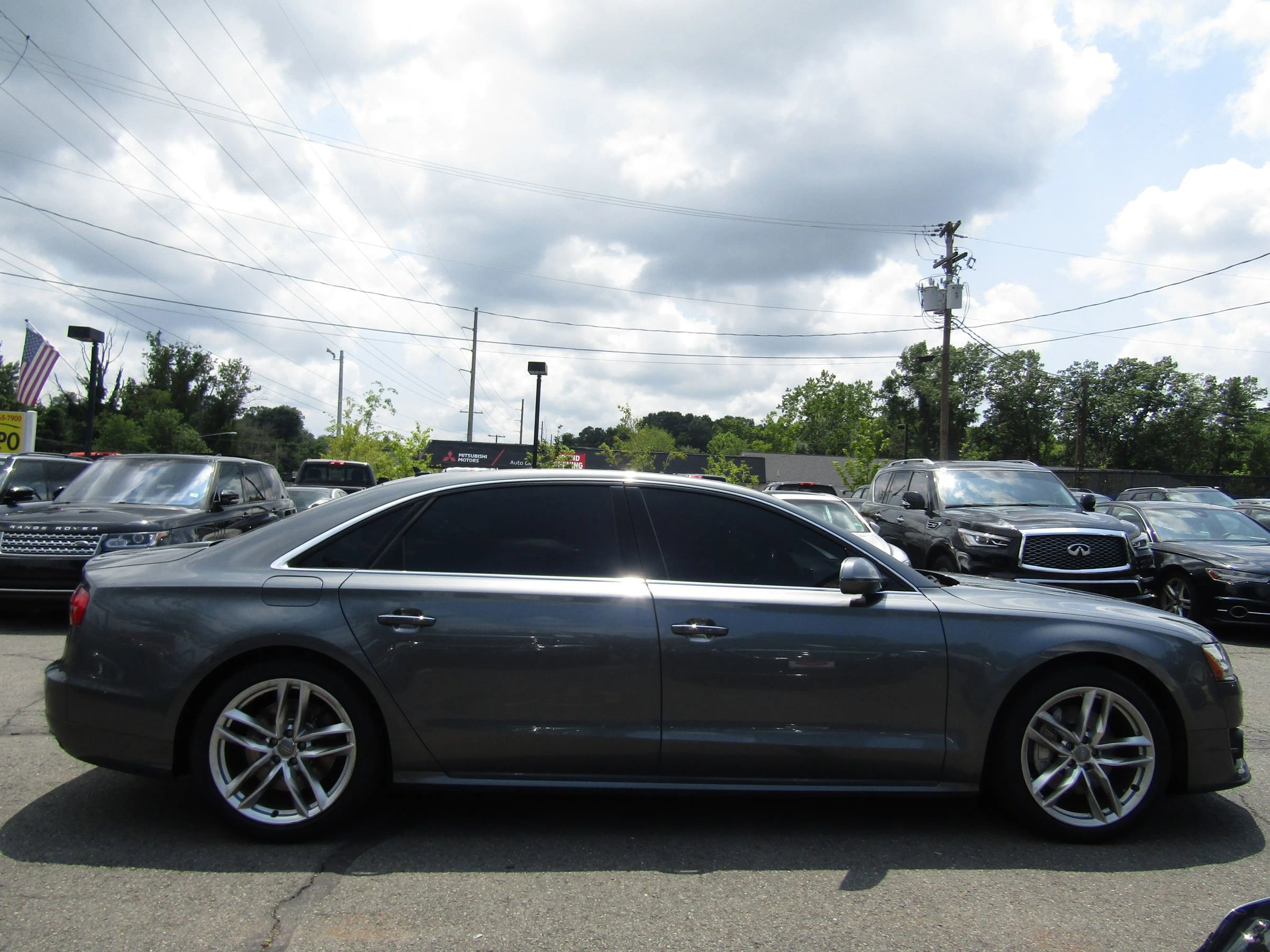Used 2016 Audi A8 L 4.0T w/ Driver Assistance Package AWD/4WD image 8