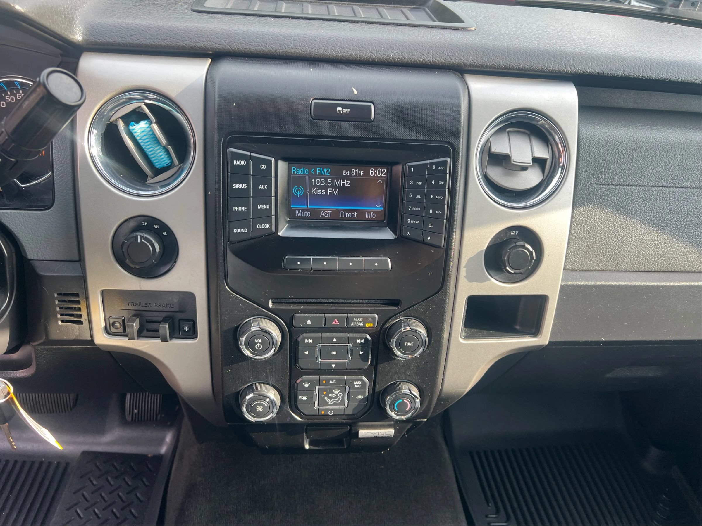 Used 2013 Ford F150 XLT w/ Luxury Equipment Group AWD/4WD image 16