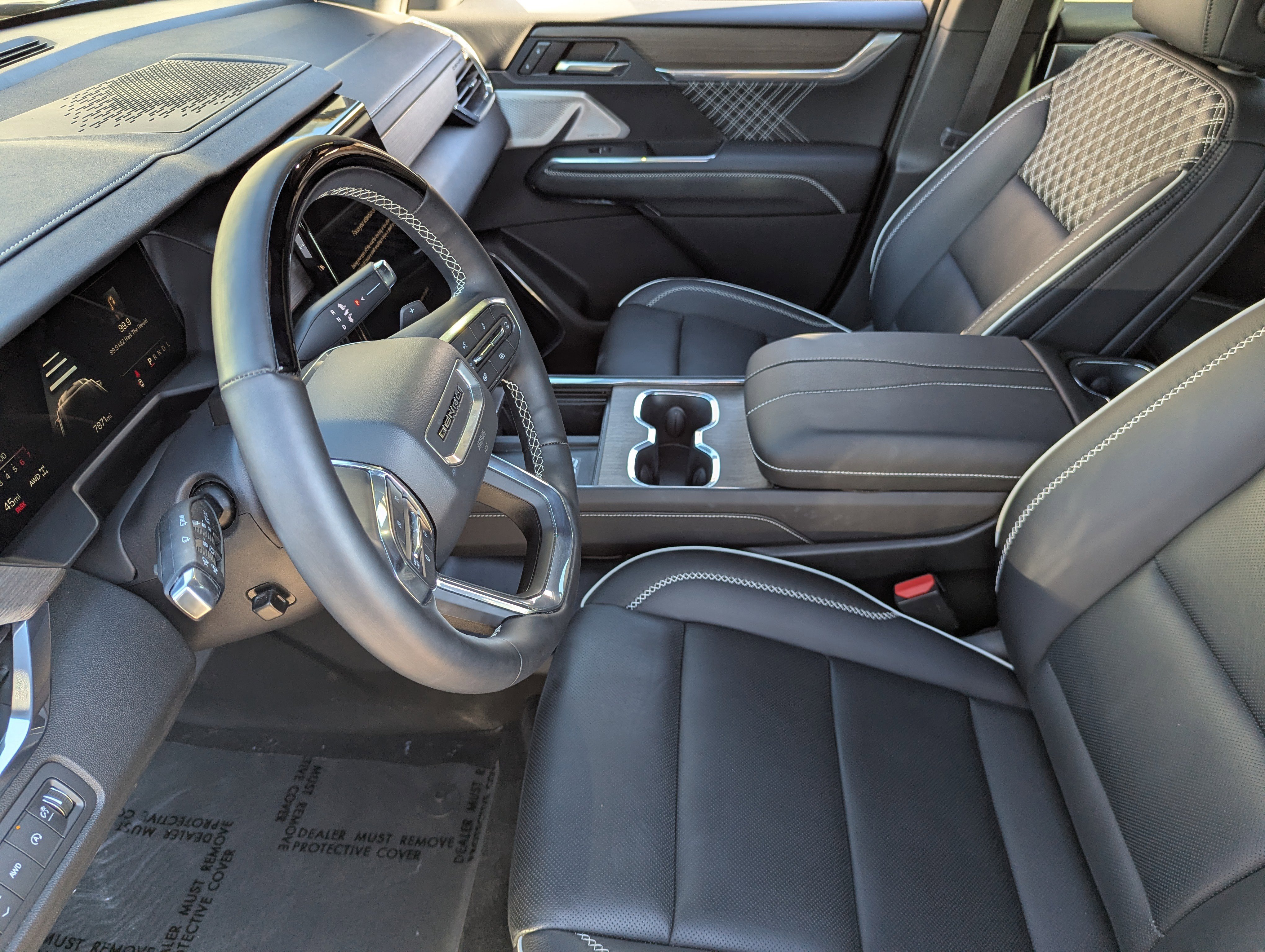 Used 2025 GMC Acadia Denali w/ Super Cruise Package image 20