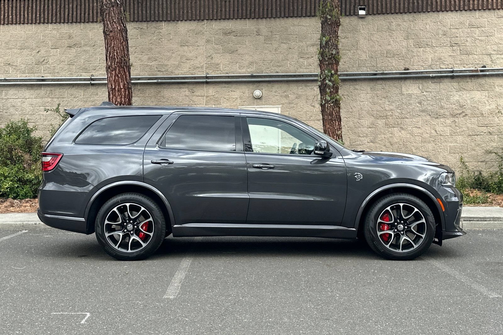 New 2026 Dodge Durango SRT Hellcat w/ Trailer Tow Group IV AWD/4WD video 2