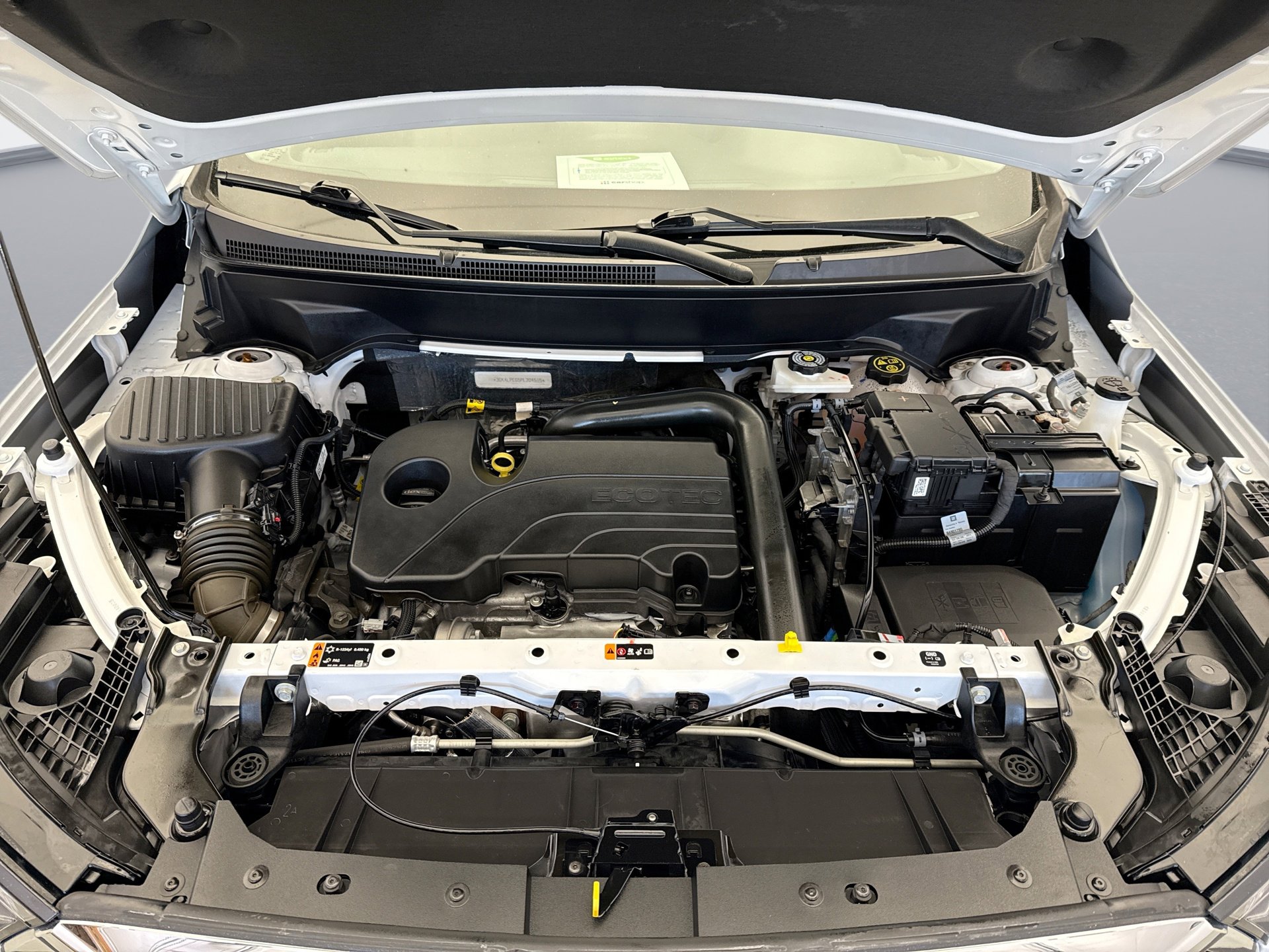 Used 2023 GMC Terrain SLT image 23