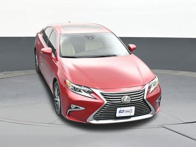 Used 2017 Lexus ES 350 w/ Luxury Package image 62