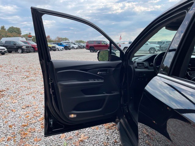 Used 2019 Honda Pilot Touring image 28